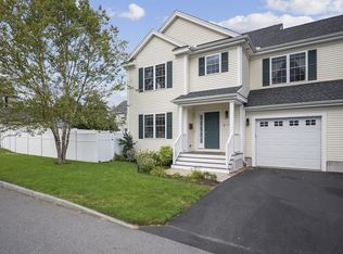 2 Blossom St, Wakefield, MA 01880