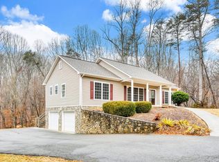 180 Camp Rd, Moneta, VA 24121