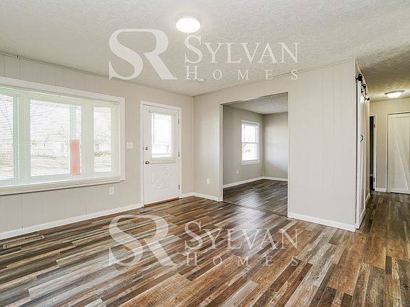4th image of 29 Stump Ln
