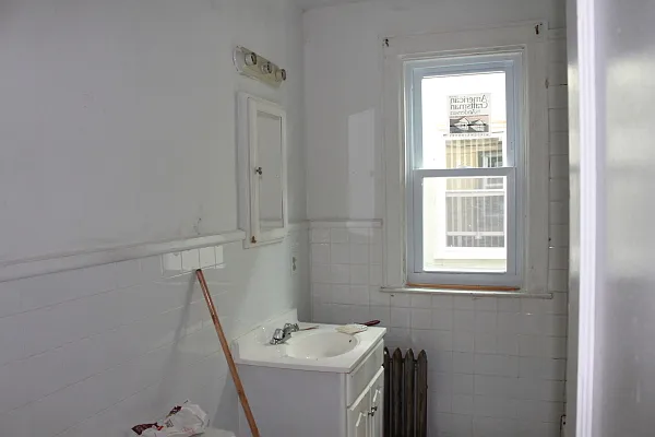 Rented by H.P. Greenfield Real Estate | media 6