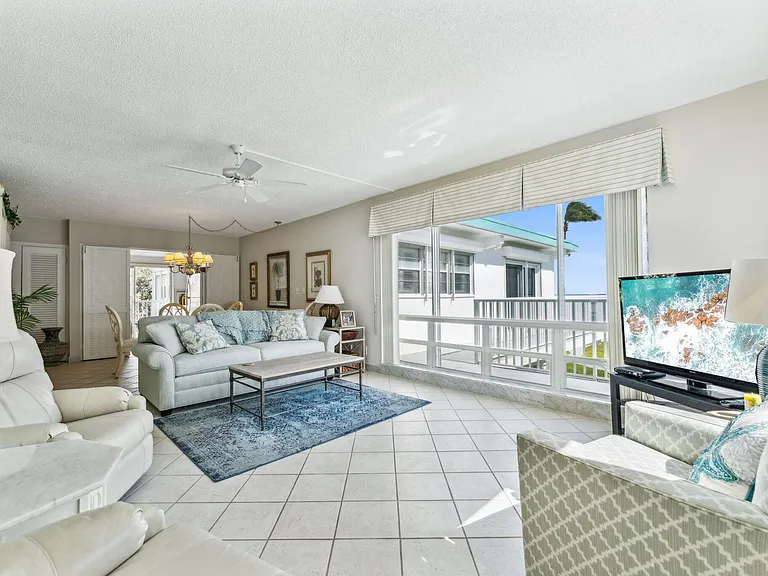 1470 S Ocean Blvd #1002 — Photo 7