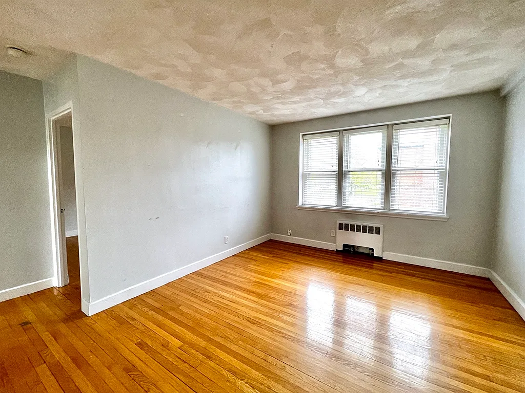 Building Photo - 9 Twomey Ct #51
