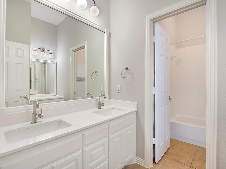 12416 Water Oak Dr — Photo 22