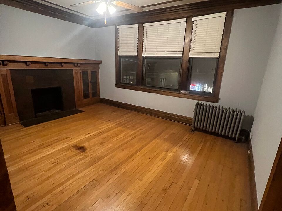 1st image of 3142 W Fullerton Ave APT 2