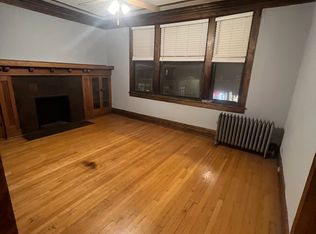 3142 W Fullerton Ave APT 2, Chicago, IL 60647
