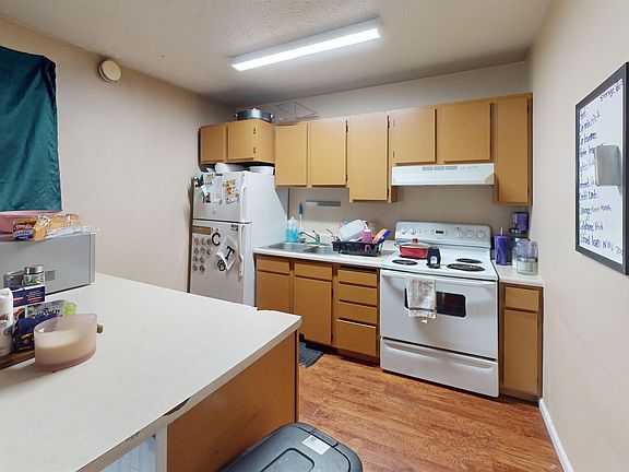5th image of 2113 Gillam Way