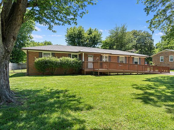4th image of 211 Stonewall Rd