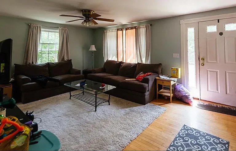 117 Longfellow St #2 — Photo 9