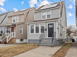 216-08 115th Rd, Jamaica, NY 11411