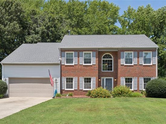 104 Hounds Chase, Yorktown, VA 23693