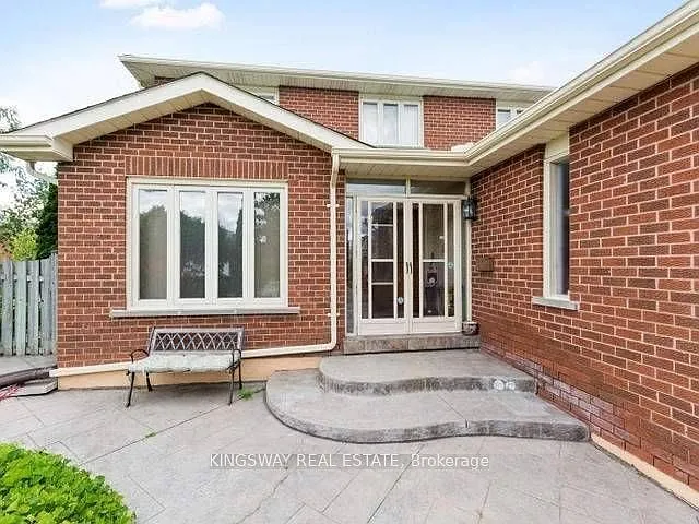 Building Photo - 298 Forest Dr S