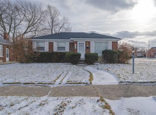17006 Juliana Ave, Eastpointe, MI