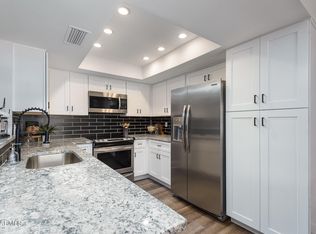 9829 W Taro Ln, Peoria, AZ 85382