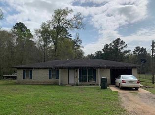 1569 E Gibson St, Jasper, TX 75951