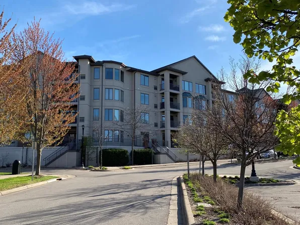 5275 Grandview Sq APT 3310, Edina, MN 55436