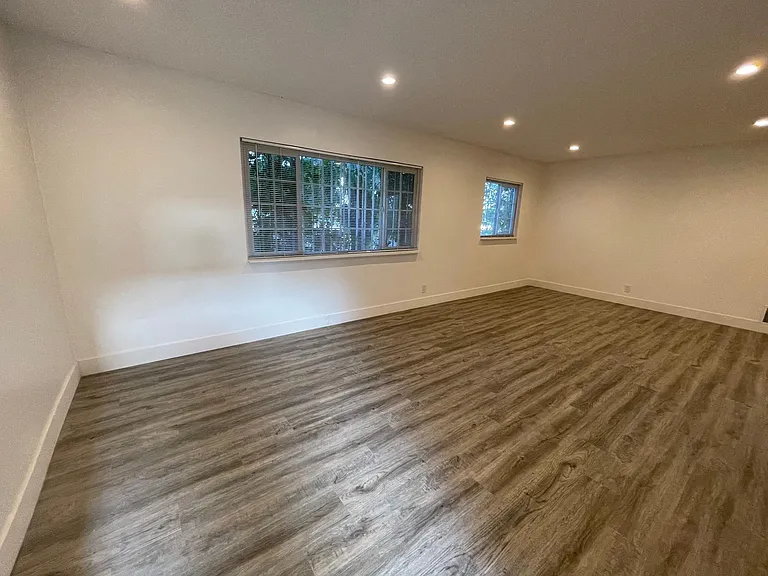 829 N San Vicente Blvd #8 — Photo 1
