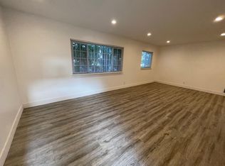 829 N San Vicente Blvd #8, West Hollywood, CA 90069