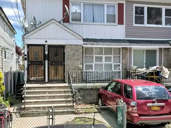 1320 Gipson St, Far Rockaway, NY 11691