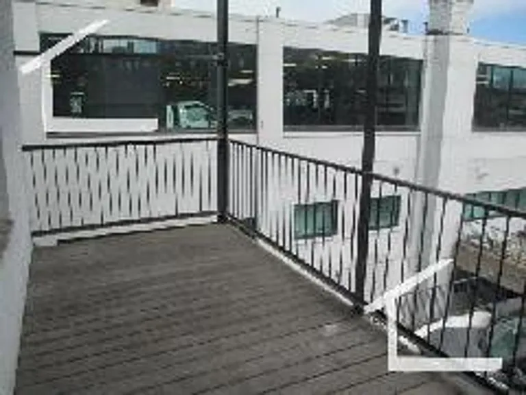 8 Lothian Rd #1A — Photo 7