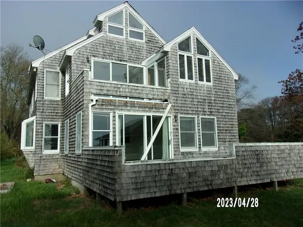 28 Edda Ave, Prudence Island, RI 02872