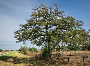 4254 Fm 180, Ledbetter, TX 78946