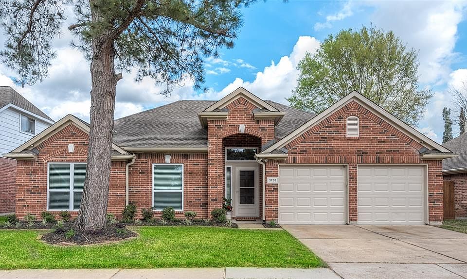 Updates and the utmost care carry throughout this gem of a home. Beautifully maintained by the original owner- the new owner will get benefit of so many big ticket items and high end features. Fresh landscaping greets you and new roof (2016), gutters
