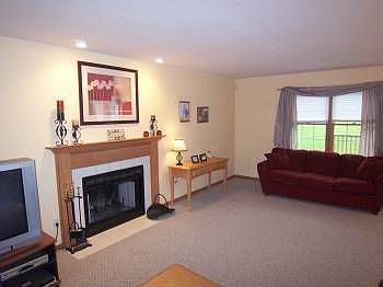 5th image of 2774 New Milford