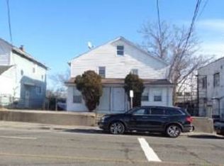 10 Elmont Rd, Elmont, NY 11003