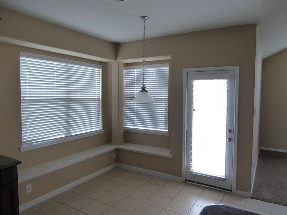 2nd image of 5503 Quarry Ridge Rd