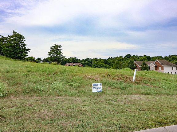 2nd image of 330 Lake Labadie Dr