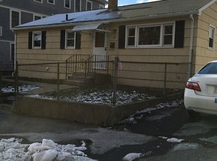 22 Loxwood St, Worcester, MA 01604