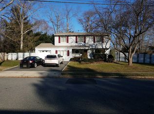 70 Rieder Rd, Spotswood, NJ 08884