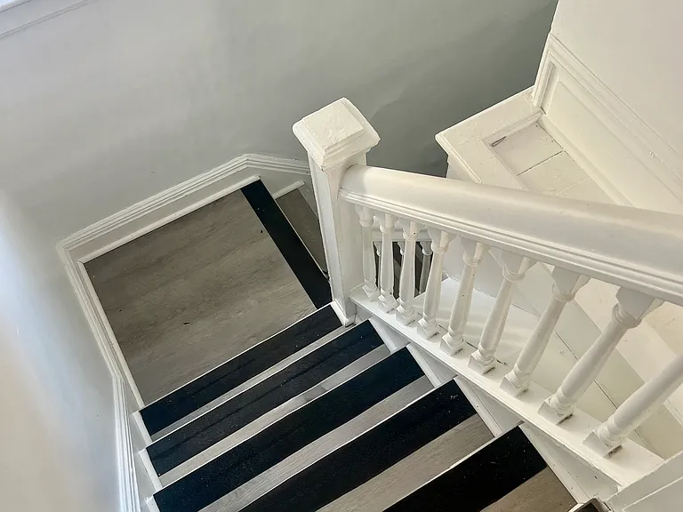 10-14 Noll Pl — Photo 8