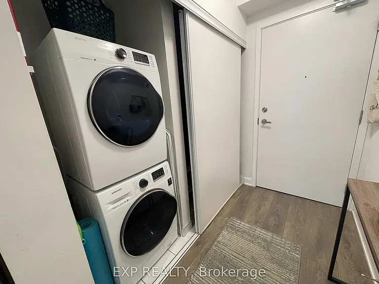 195 Redpath Ave #2015 — Photo 20