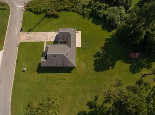 5601 Emily Ln, Hahira, GA 31632