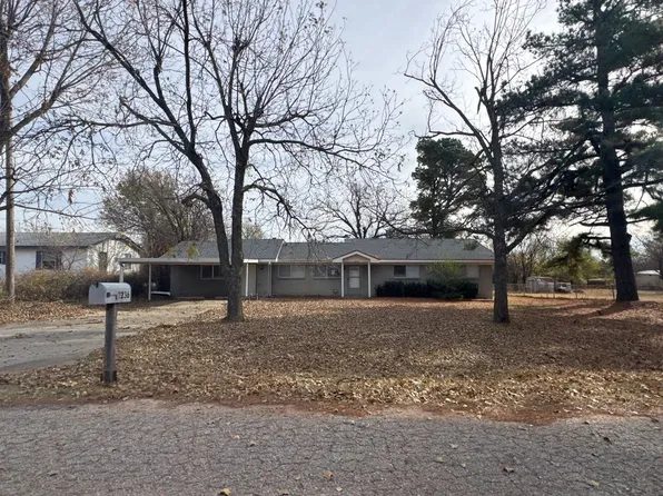 2236 Dixon Rd, Choctaw, OK 73020