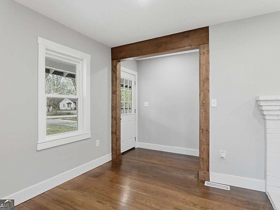 3rd image of 6538 N Sweetwater Rd