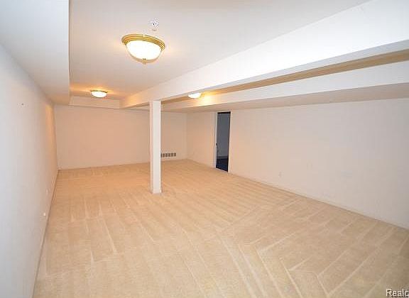 4th image of 1201 Abigail Ct #1