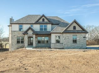 119 Barton Creek Blvd, Wentzville, MO 63385
