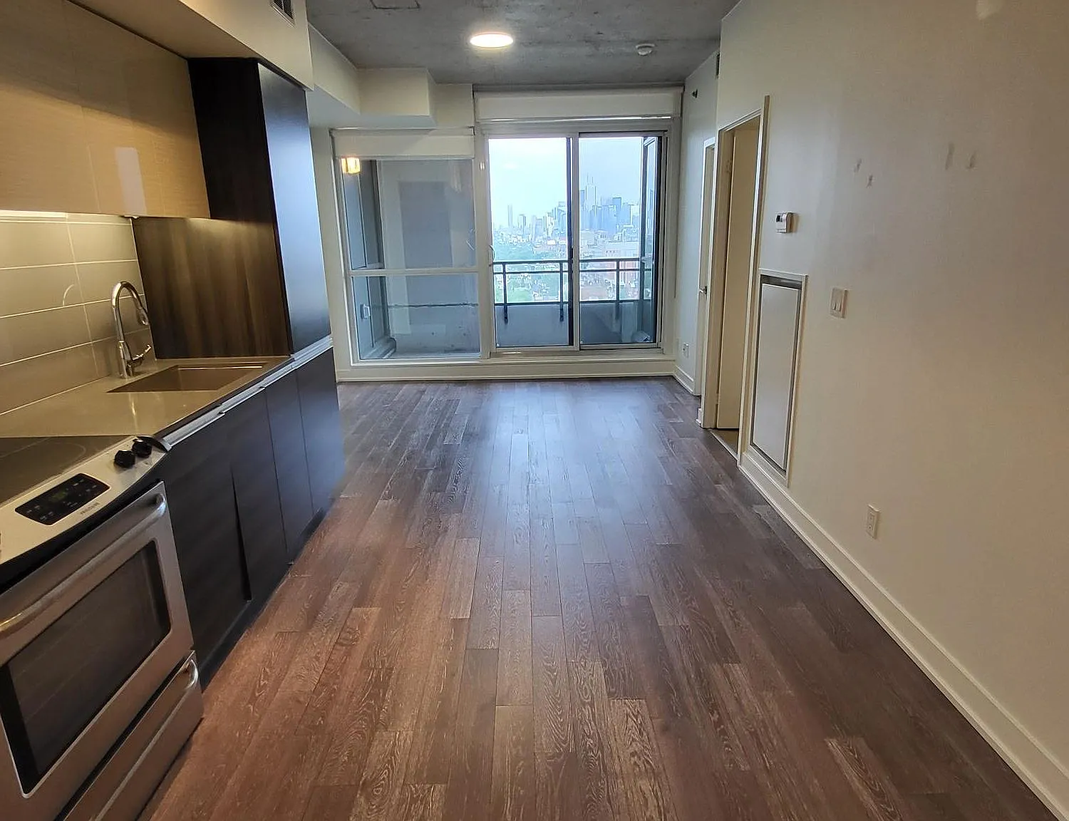 1 bed, $2,450 — Photo 3