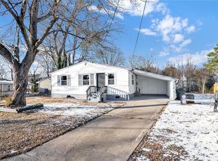 1004 E Russell Ct, Newport News, VA 23605