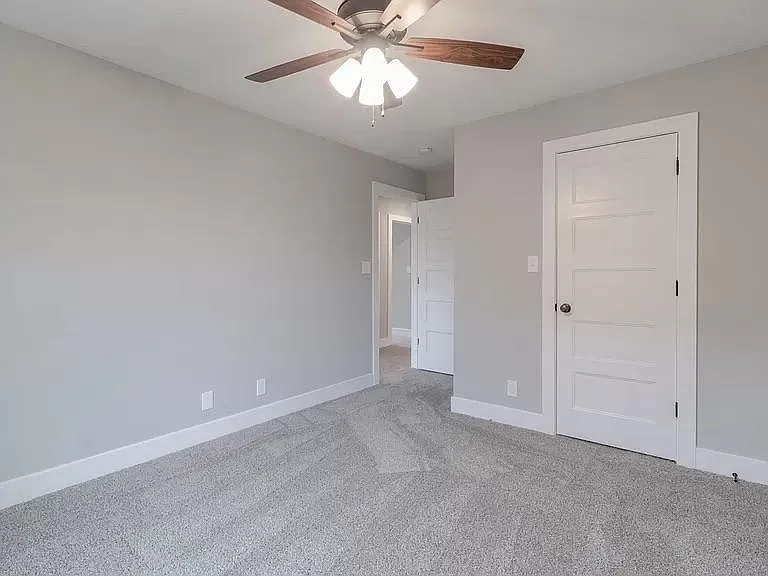 141 Cottage Ln — Photo 12