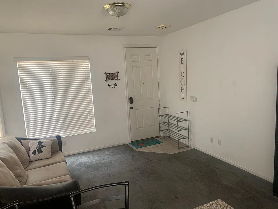 1635 Rainbow Dream Ave
