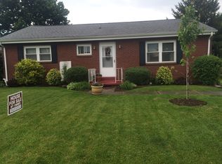 309 Ross St, Houston, PA 15342