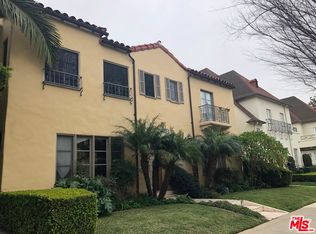 264 S Reeves Dr APT 201, Beverly Hills, CA 90212