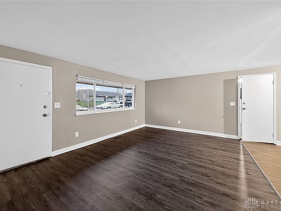 5th image of 4606 Winchester Dr