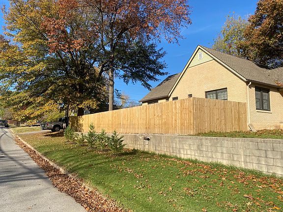 3rd image of 1248 S Braden Ave