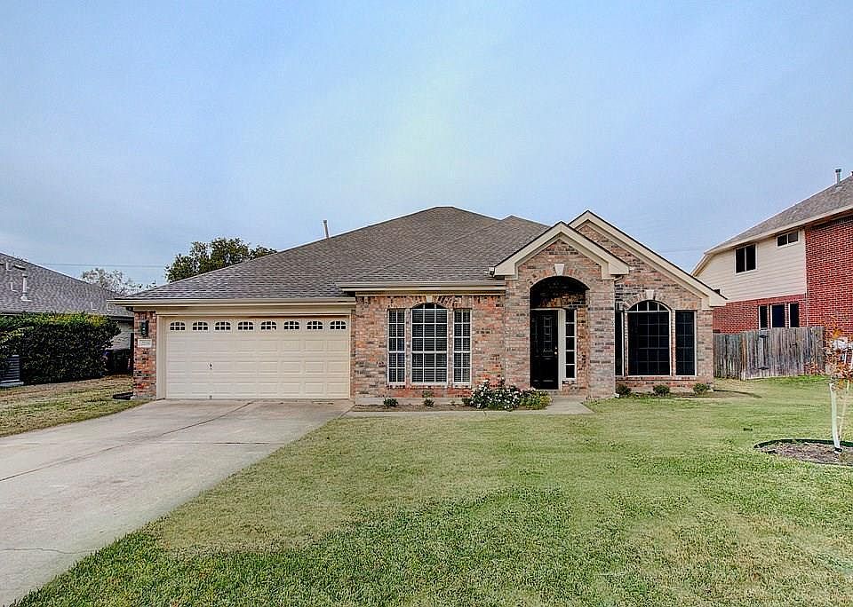 1st image of 2708 Butler National Dr