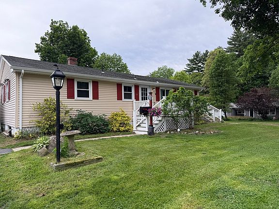 3rd image of 185 Chudy St