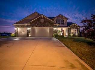 7323 Dry Creek Ct, Fort Wayne, IN 46835